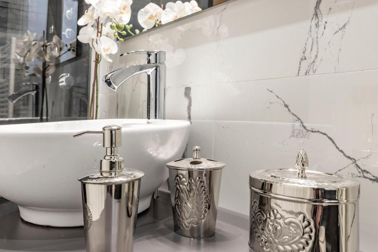 Trevi Luxury Apartment Jacuzzi Rom Exteriör bild