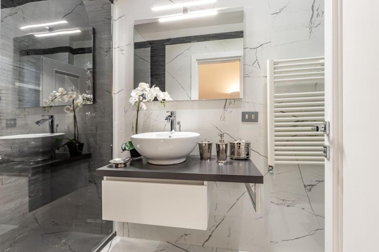 Trevi Luxury Apartment Jacuzzi Rom Exteriör bild